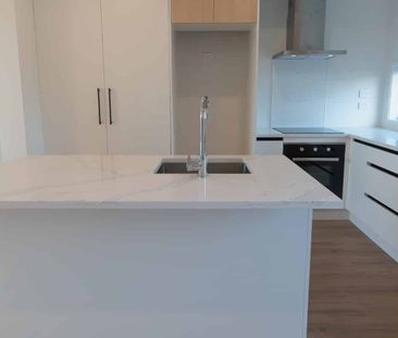 Modern townhouse - Photo 4