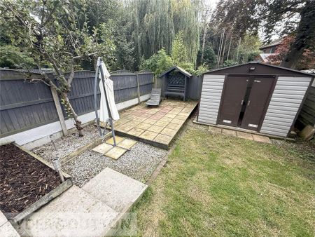 2 bedroom semi-detached house to rent - Photo 4
