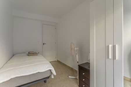 Carrer del Poeta Mas i Ros, Valencia, Valencian Community 46022 - Photo 4