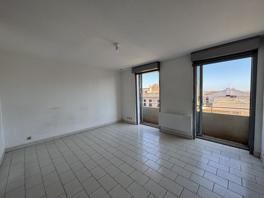 Location Appartement 1 pièce 27m² SETE 34200 - Photo 1
