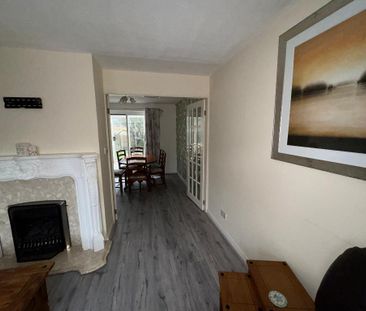 3 bedroom end of terrace house to rent - Photo 1