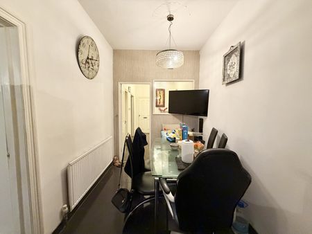 Malmesbury Park Road, Bournemouth, - Photo 4