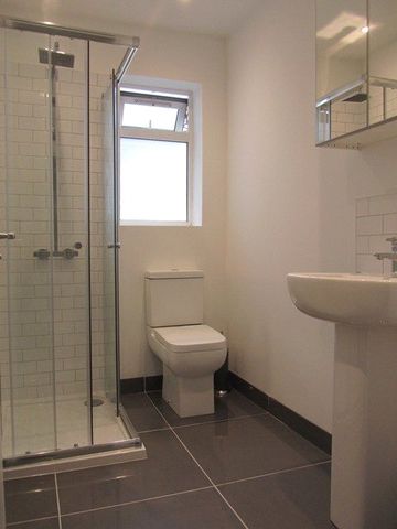 Student Properties to Let - Photo 5