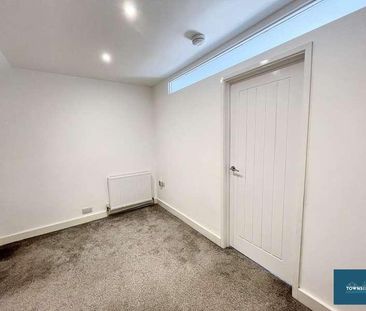 Brook Place, Falmouth, TR11 - Photo 1