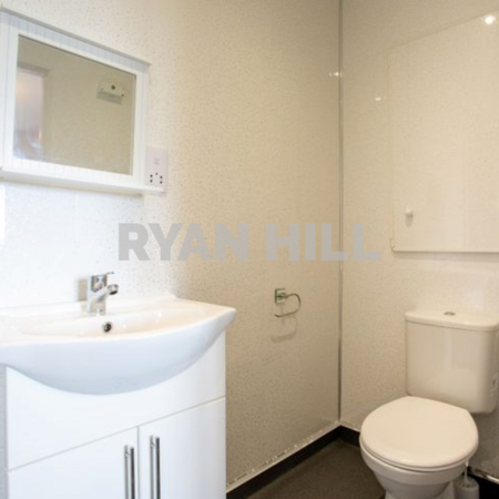 Flat 3, 2 White Ridge Court - Photo 4