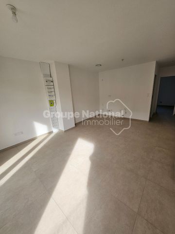 Appartement - T2 - CHATEAUNEUF LES MARTIGUES, - Photo 5