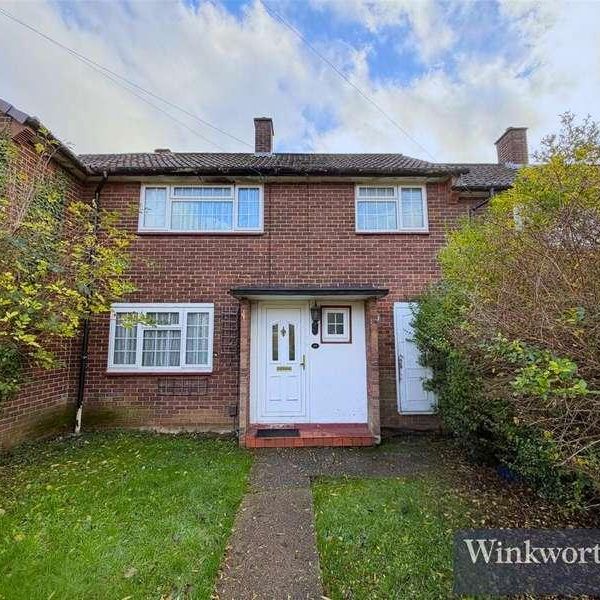 Kempton Avenue, Northolt, UB5 - Photo 1