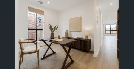 4-Bedroom Family Home for Rent in Sunbury! - Photo 3