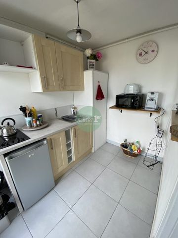 Appartement à louer, 1 pièce - Le Havre 76600 - Photo 2
