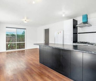 3/2 Ropley Grange, Frankston VIC 3199 - Photo 1