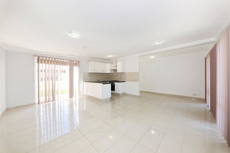 76 Roberts Street, Frankston VIC 3199 - Photo 3