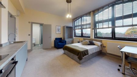 Studio to rent - Photo 3