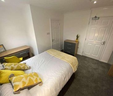 Brynmore, PE3 - Photo 4