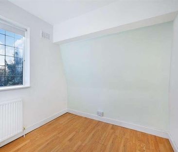 West Barnes Lane, Motspur, KT3 - Photo 3