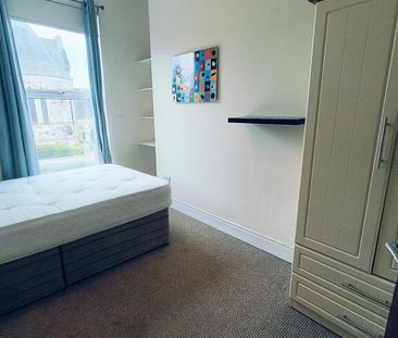 Unit 2, 10 Eglantine Avenue, Belfast, BT9 6DX - Photo 2