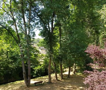 Très bel appartement T3 dans cadre verdoyant à Clamecy - Photo 6