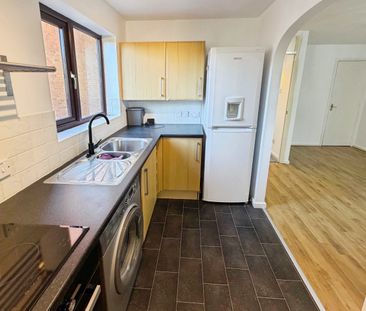 One-Bedroom Maisonette - Photo 4