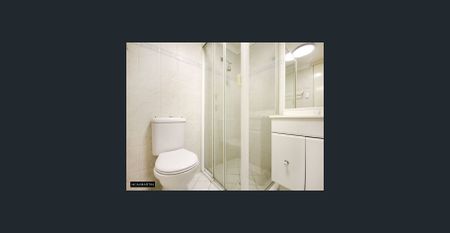 MGM MARTIN – TWO BEDROOM APARTMENT (BUILDING K4, UNIT ON LEVEL 5) - Photo 5