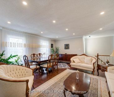 18 Park Lane Circle #Main Floor - Photo 3