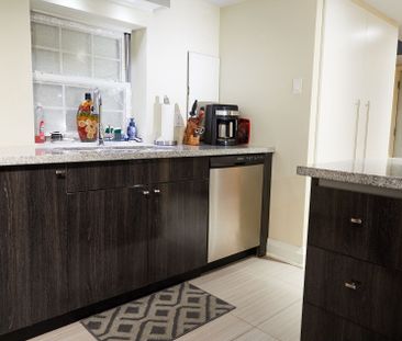 For Lease - 1547 Kingston Road Unit# Rear, Toronto, Ontario - Photo 6
