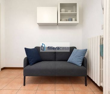 Bilocale Ripa di Porta Ticinese 9, Navigli - Darsena, Milano - Photo 1