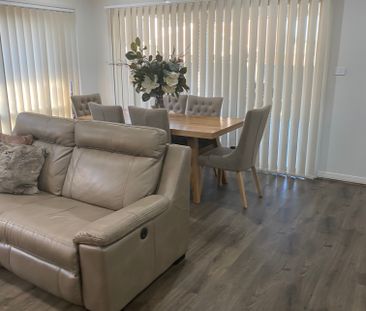 Kellyville - Photo 1