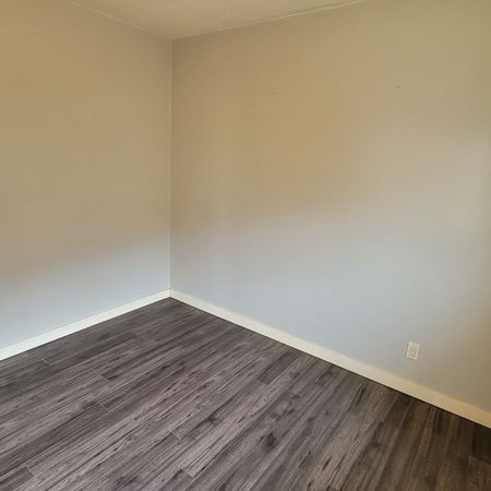 For Lease - 20 Heavitree Drive, Toronto, Ontario - Photo 5