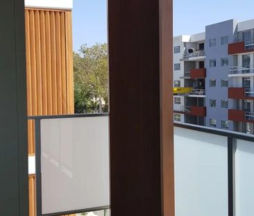 Perfect family home with Amenities Nearby - Photo 3