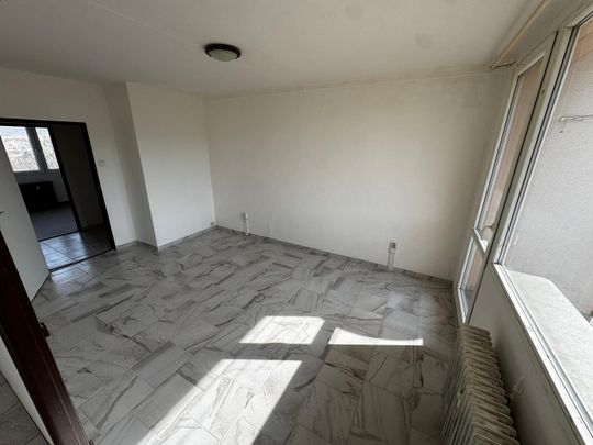 Pronájem bytu 3+1 55 m² - Photo 1