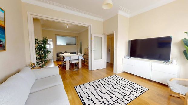 Appartement te huur - Photo 1