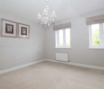 3 Bedroom Detached House - Photo 6
