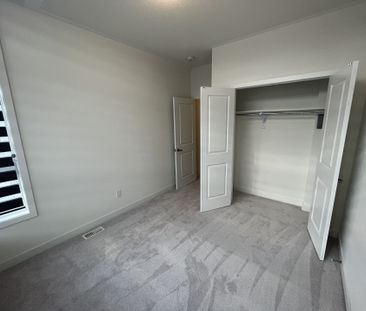 For Lease - 111 Hilts Drive, Richmond Hill, Ontario - Photo 6