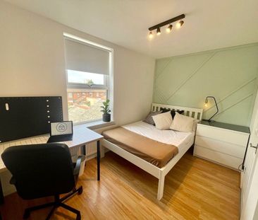 4 Bed Terraced House, St. Margaret Road, CV1 - Photo 6