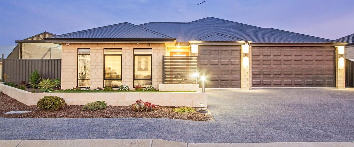 Port Kennedy - Photo 1