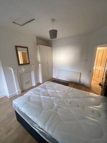 Room in a Shared Flat, South Norwood, SE25 - Photo 3