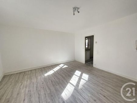 1 pièce - 35,26 m2 CHARTRES - 28 - Photo 2