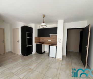 Location Appartement 2 pièces 43m² RODEZ 12000 - Photo 6