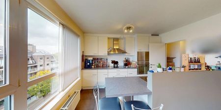 Appartement te huur in Berchem voor € 1.100 met 2 slaapkamers - Photo 3
