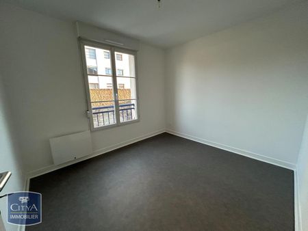 Location Appartement 3 pièces 52m² ALENCON 61000 - Photo 2