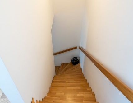 Moderne Maisonette. Zentral und Chic - Photo 1