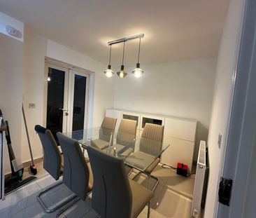 3 Bed Terraced House, Rigby Crescent, G32 - Photo 4