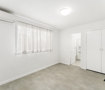 Neat and spacious apartment in Alphington. - Photo 1