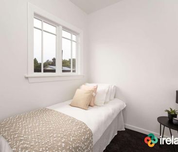 Stunning, Renovated, Three Bedroom Home - Photo 1