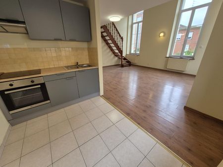 Location Appartement 2 pièces 56m² CAMBRAI 59400 - Photo 4