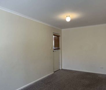 3 Bedroom Home in Seaford Rise - Photo 2