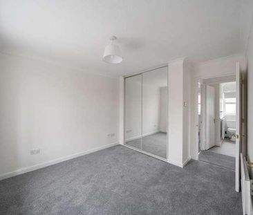 Watermead, Aylesbury, HP19 - Photo 5