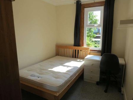 Bedroom Detached House In Winton, BH9 - Photo 5