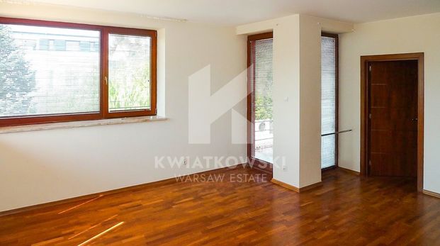 Warszawa, Wilanów, Rumiana - Photo 1