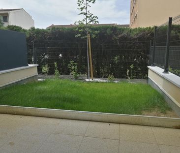 APPARTEMENT T3 60M - Photo 2