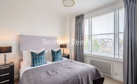 2 Bedroom flat to rent in Hill Street Apartments, Mayfair, W1 - Photo 2